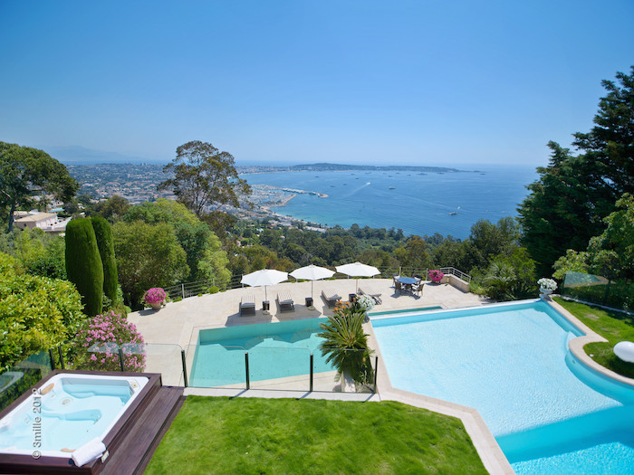 Villa de luxe à Cannes - Super Cannes, composée de 6 chambres, pour une surface habitable de 400 m².