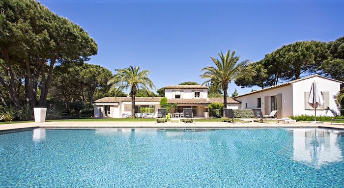 Villa de luxe à Saint Tropez, composée de 6 chambres, pour une surface habitable de 380 m².