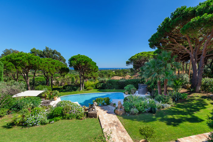 Villa de luxe à Saint Tropez, composée de 7 chambres, pour une surface habitable de 450 m².