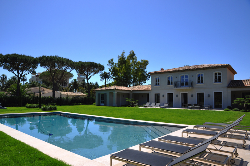 Villa de luxe à Saint Tropez, composée de 6 chambres, pour une surface habitable de 400 m².