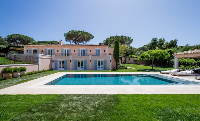 Villa de luxe à Saint Tropez, composée de 6 chambres, pour une surface habitable de 230 m².