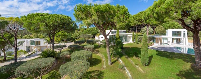Villa de luxe à Saint Tropez, composée de 8 chambres, pour une surface habitable de 800 m².