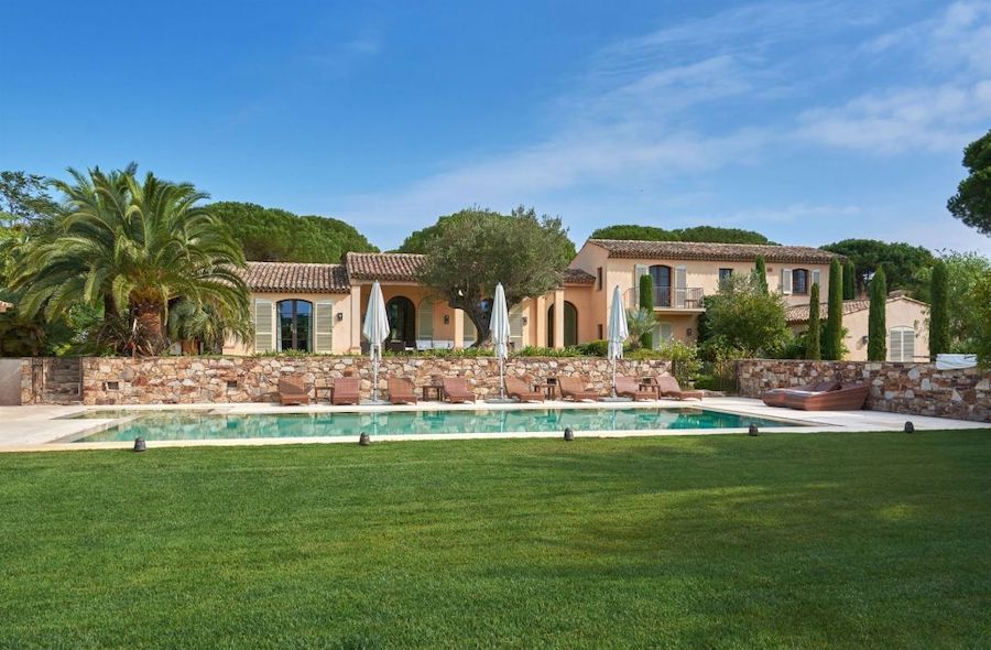 Villa de luxe à Saint Tropez, composée de 7 chambres, pour une surface habitable de 400 m².