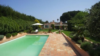 Villa de luxe à Saint Tropez, composée de 3 chambres, pour une surface habitable de 150 m².