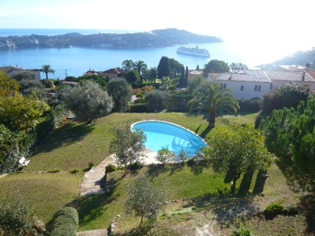 Villa de luxe à Cap Ferrat - Villefranche, composée de 5 chambres, pour une surface habitable de  m².