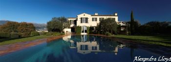 Villa de luxe à Tourrettes sur Loup - Saint Paul de Vence, composée de 4 chambres, pour une surface habitable de  m².