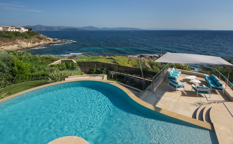 Villa de luxe à Saint Tropez, composée de 6 chambres, pour une surface habitable de 400 m².