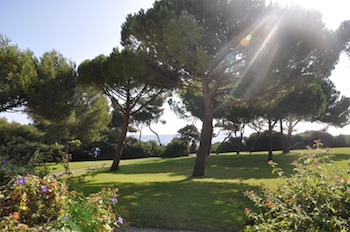 Villa de luxe à Cap d'Antibes, composée de 8 chambres, pour une surface habitable de  m².