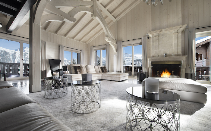 Chalet de luxe à Courchevel, composée de 6 chambres, pour une surface habitable de 900 m².