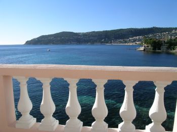 Villa de luxe à Cap Ferrat - Villefranche, composée de 3 chambres, pour une surface habitable de  m².