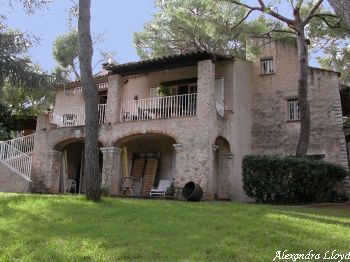 Villa de luxe à Cap Ferrat - Villefranche, composée de 5 chambres, pour une surface habitable de  m².