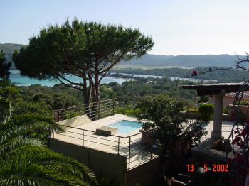 Villa for rent in CORSICA with 4 bedrooms, in  sqm of living area.