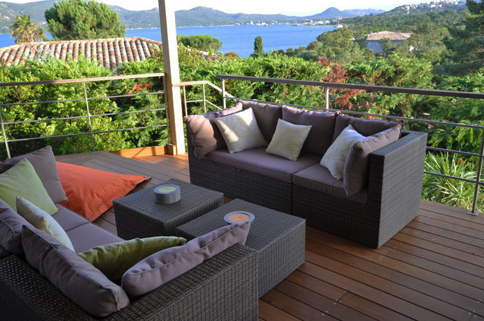 Villa for rent in CORSICA with 4 bedrooms, in 300 sqm of living area.