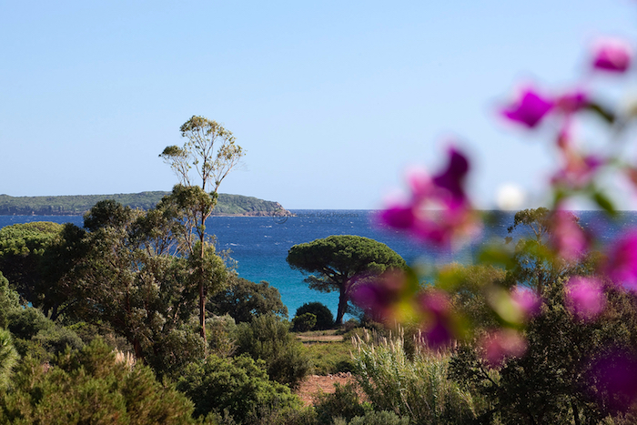 Villa de luxe à CORSE, composée de 3 chambres, pour une surface habitable de 130 m².