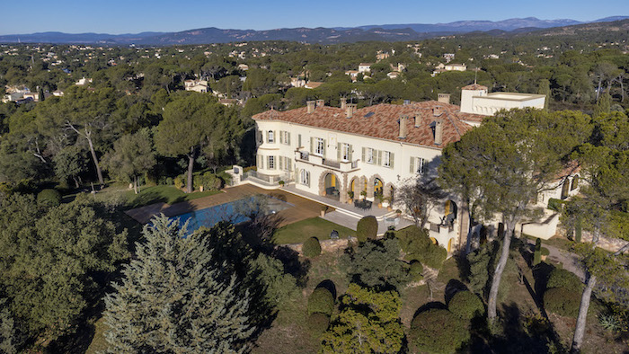 Villa de luxe à Cannes - Super Cannes, composée de 15 chambres, pour une surface habitable de  m².