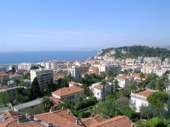 Appartement de luxe à Nice, composée de 2 chambres, pour une surface habitable de  m².