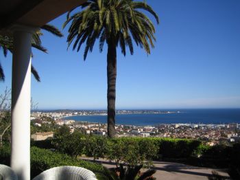 Villa de luxe à Cap d'Antibes, composée de 4 chambres, pour une surface habitable de  m².