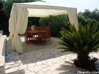 Villa for rent in Cannes - Super Cannes with 6 bedrooms, in  sqm of living area.