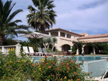 Villa de luxe à Saint Tropez, composée de 5 chambres, pour une surface habitable de 300 m².