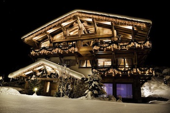 Chalet for rent in Megeve with 5 bedrooms, in 450 sqm of living area.