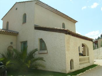 Villa for sale in Nice with 3 bedrooms, in 230 sqm of living area
