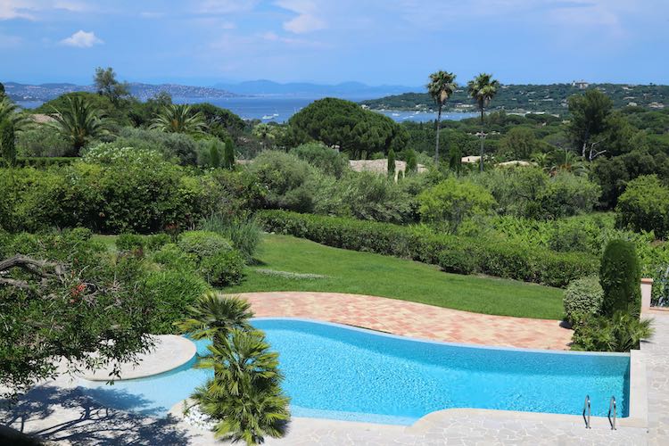 Villa de luxe à Saint Tropez, composée de 5 chambres, pour une surface habitable de 320 m².