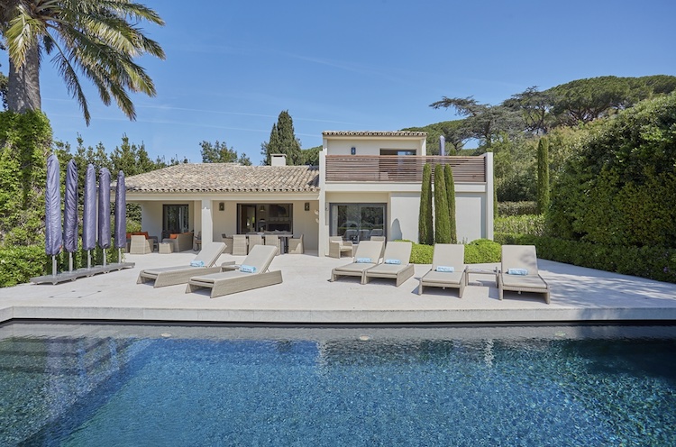 Villa de luxe à Saint Tropez, composée de 5 chambres, pour une surface habitable de  m².