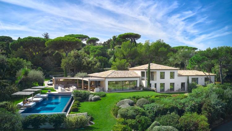 Villa de luxe à Saint Tropez, composée de 5 chambres, pour une surface habitable de 520 m².