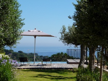 Villa for rent in St Tropez with 5 bedrooms, in  sqm of living area.