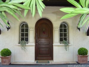 Villa sur le Chemin des Collines avec vues sur Cannes et la mer