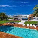 Contemporary villa Super cannes