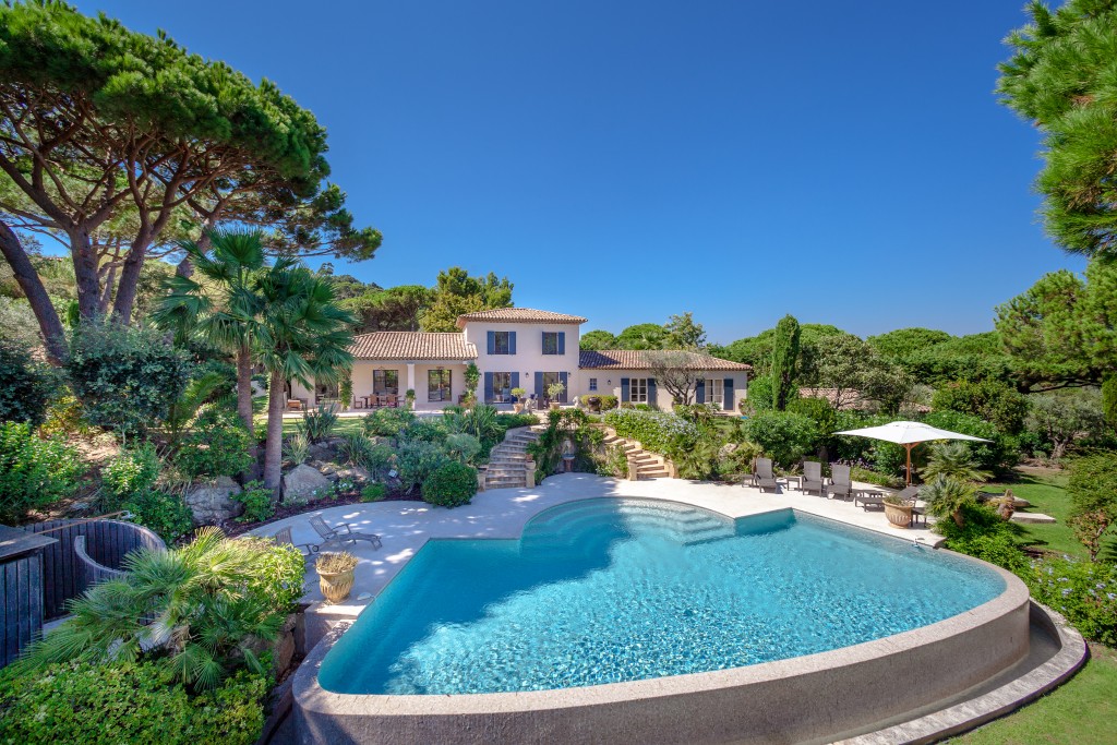 Famous houses along the Cote d'Azur