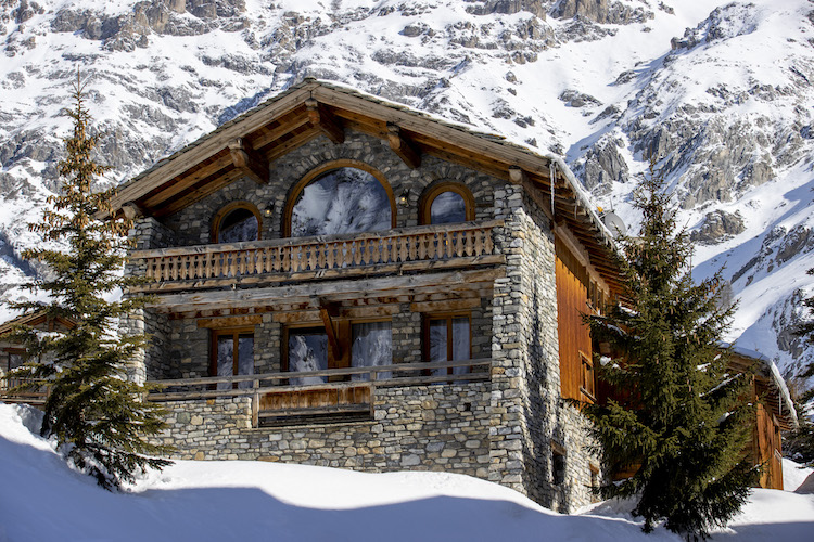 Chalet de luxe à Val d'Isere, composée de 4 chambres, pour une surface habitable de 300 m².